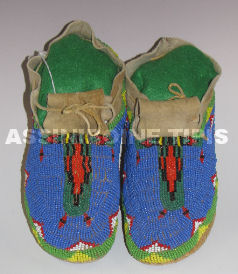 Vintage Assiniboine Moccasins